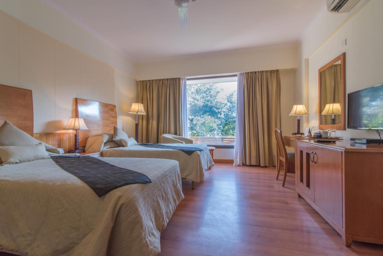Sai Vishram Business Hotel Kammasandra Dış mekan fotoğraf