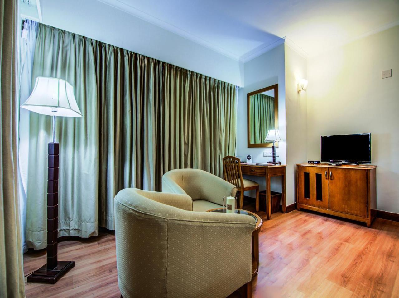 Sai Vishram Business Hotel Kammasandra Dış mekan fotoğraf